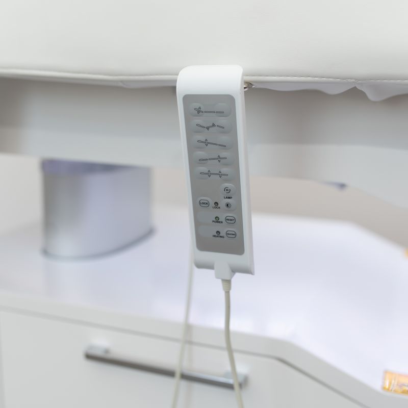 Elektrické kozmetické lehátko LUNA H PLUS Pure s ohrevom biele